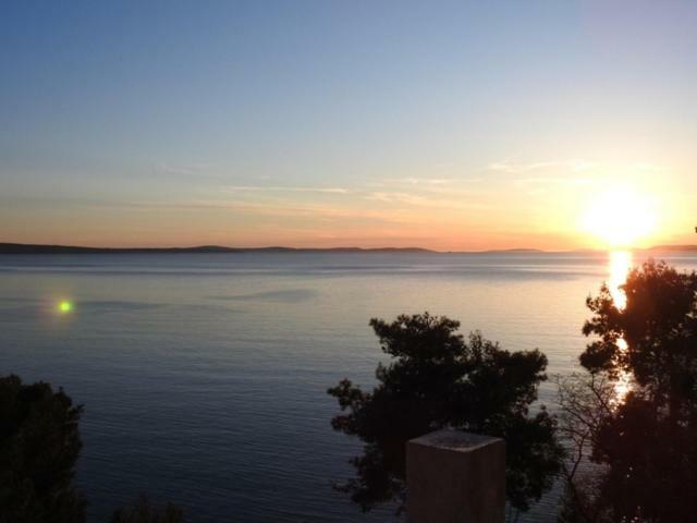 Sunrise Vid Appartement Dugi Rat Buitenkant foto